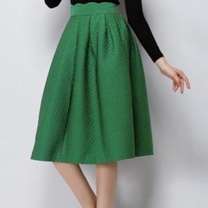 High Waisted Scallop Green Skirt